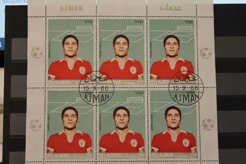 Ajman, Kleinbogen Fußball - Champions of Sport, 1968, gestempelt