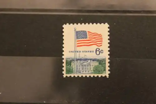 USA 1968; Freimarke Flagge und Weißes Haus, MiNr  941, MNH