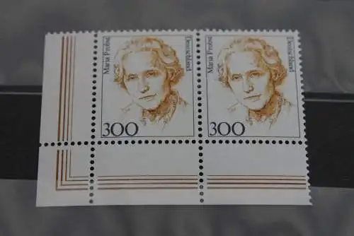 Deutschland 1997, Freimarke: Frauen der deutschen Geschichte 300 Pf., waagerechtes Paar,  Eckrand, MiNr 1956, MNH