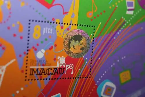 Macao; Republik Portugal; Hologramm Block Telecommunication, Block 67; nummeriert, MNH