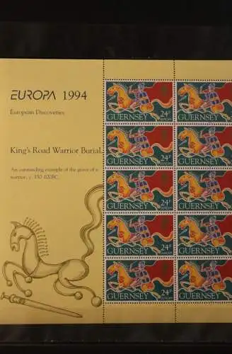 Guernsey, Hong Kong '94; Europa - CEPT Kleinbogen mit offiz. Zudruck, Prestige-Folder