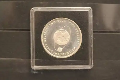 Bundesrepublik Deutschland; 10 Euro; 2004; Fußball WM 2006, Silber; stg, Jäger-Nr. 504