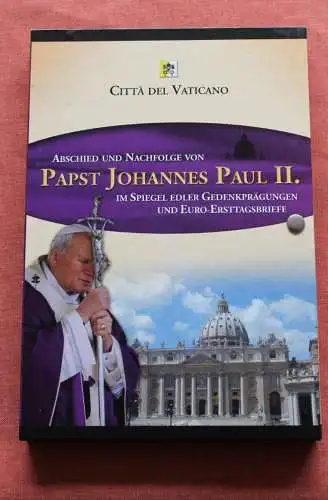 Papst Johannes Paul II.; Hardcovermappe mit Gedenkmedaillen und FDC; lesen