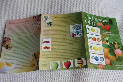 Für die Wohlfahrtspflege 2010: Duftendes Obst; Gedenkblatt der Deutsche Post 2010