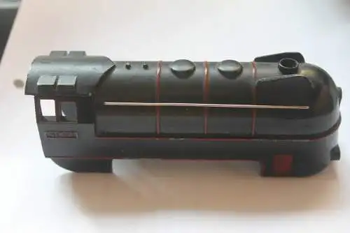 PIKO-Express Stromliniendampflok ME 101 mit Tender; H0; Epoche III, von RFT Chemnitz 1949, Vintage-Lok