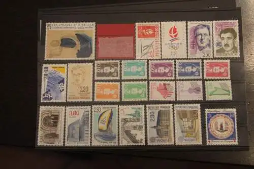 France 1990, 2752-2814; postfrisch, Frankreich Jahrgang 1990, 64 Werte, 1 Block, überkomplett, 4 Steckkarten