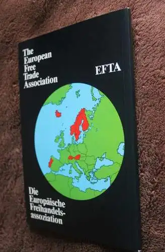 EFTA-Jahrbuch 1985; Jubiläumsjahrbuch; 1. Europäisches Markenjahrbuch, mit Schwarzdruck CEPT Norwegen 1985