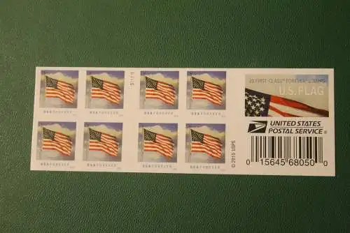 Booklet of 20 First Class Forever Stamps Year 2016 U.S. Flag