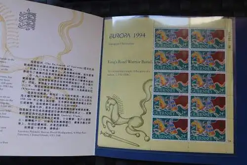 Guernsey Ausstellungsfolder zur HONG KONG '94 mit CEPT-Kleinbögen mit amtl. Zudruck