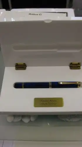 PELIKAN Füllfederhalter Blue Ocean mit 750er Goldfeder Limitierte Ausgabe Nr. 1 LIMITED EDITION Nr. 1939 (von 5000)