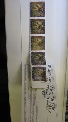 Privates BERLIN Markenheft Weihnachts-Briefmarken 1986 des Deutschen Paritätischen Wohlfahrtsverbandes