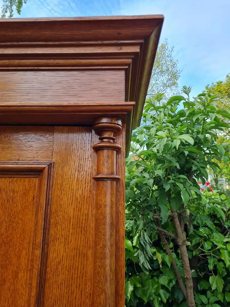 Dielenschrank Eiche zerlegbar Gründerzeit 10