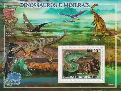 Dinosaurs & Minerals