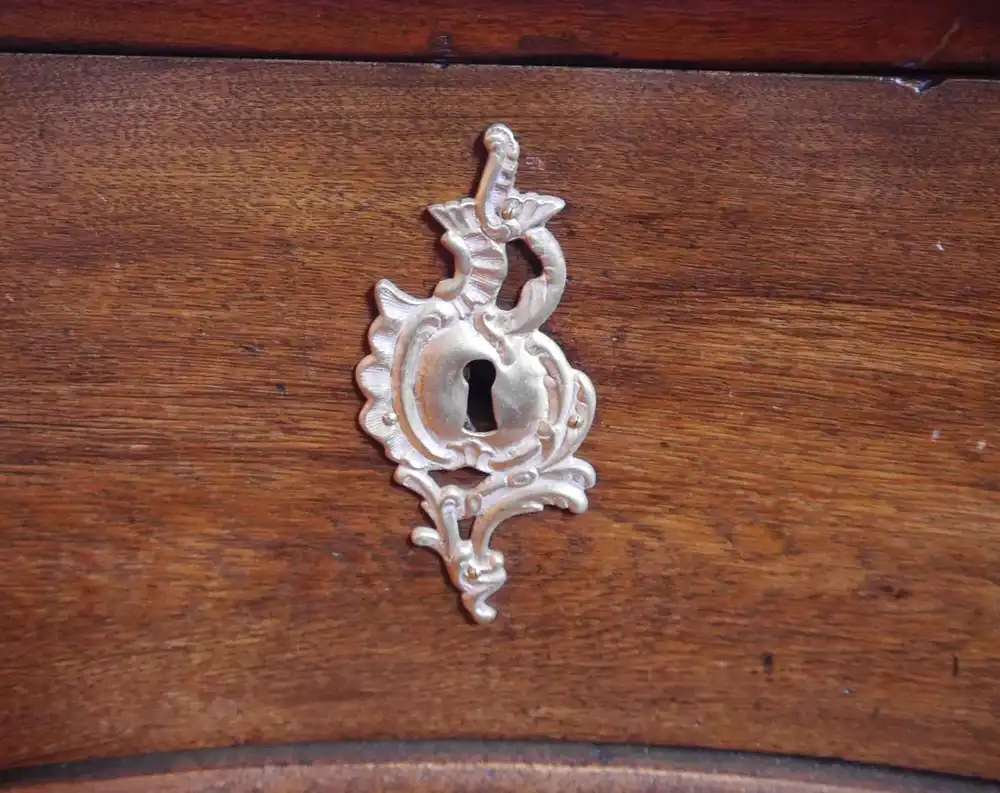 Kommode Barock um 1720, Süddeutsch, Eiche massiv 2