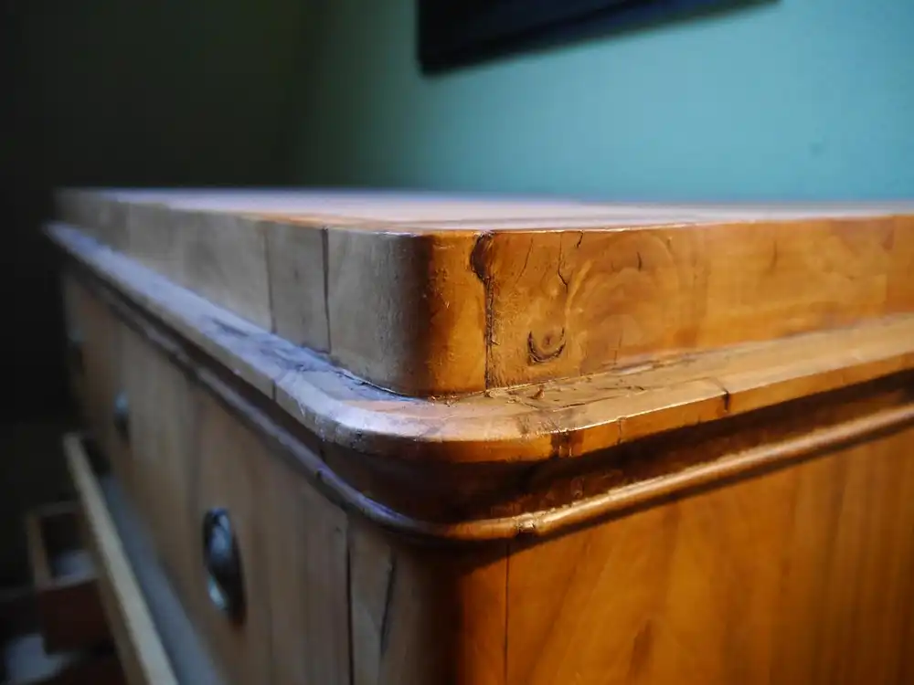 Schreibschrank Biedermeier um 1830, Süddeutsch, Nußbaum furniert 3