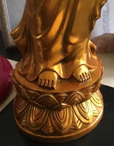 Bronze Skulptur tibetanischer Buddh sign. 