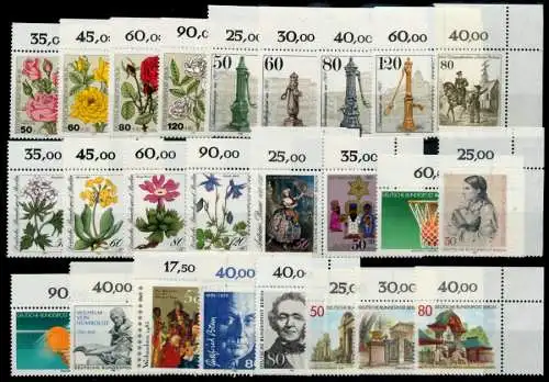 BERLIN Eckrandstücke postfrisch ORE auf Karte 8C218A