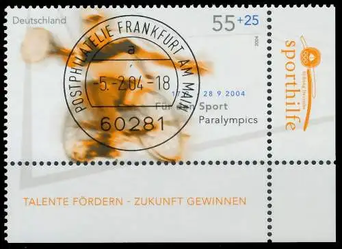 BRD BUND 2004 Nr 2384 zentrisch gestempelt ECKE-URE 3C892E