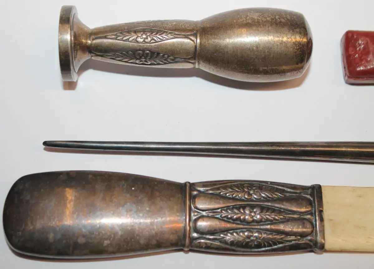 Selten schönes antikes Alpacca Schreibtisch Set mit Petschaft Brieföffner Füllfederhalter und Wachs im Etui um 1900 - Jugendstil Accessoire - Milleartifex 2