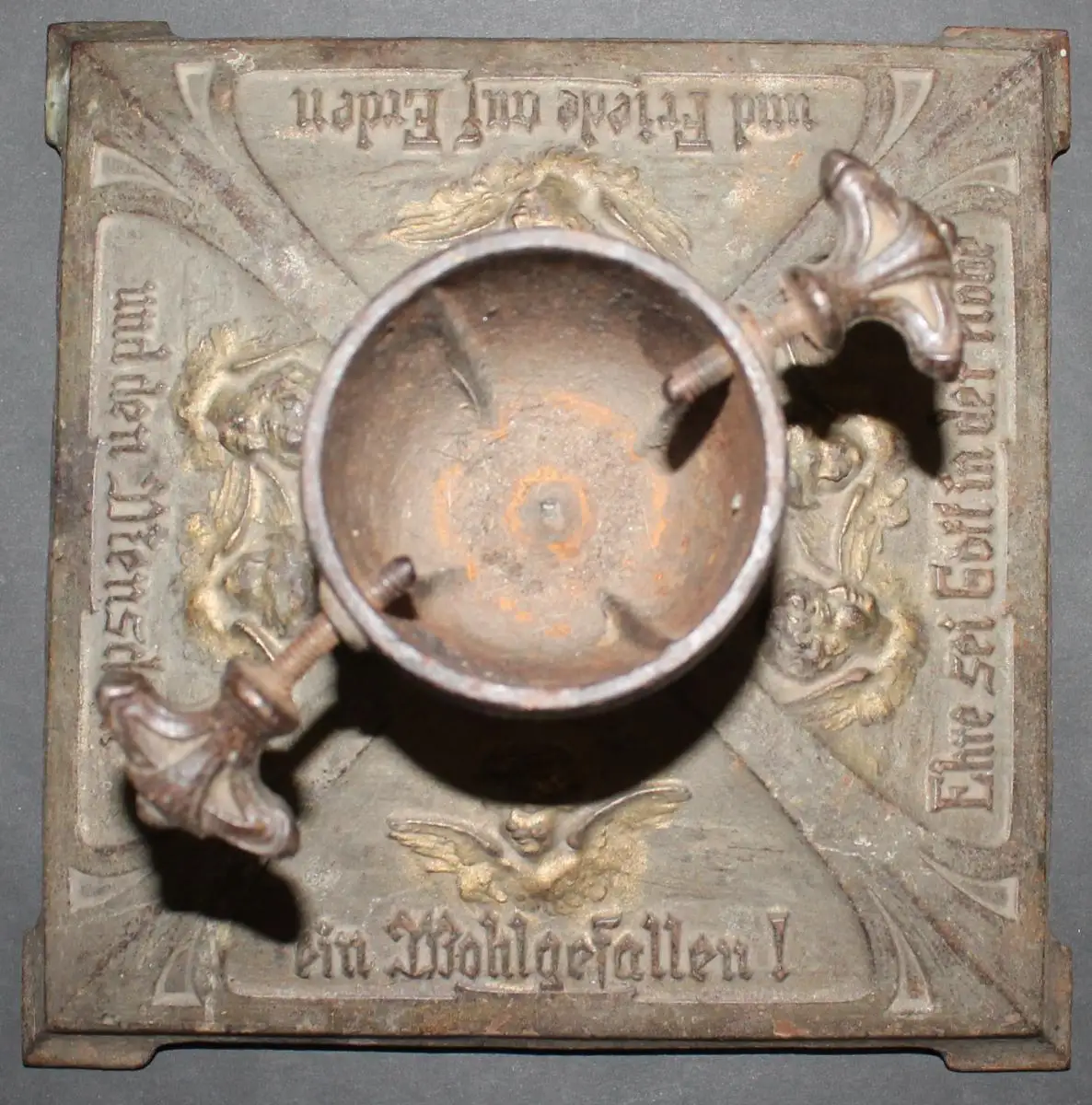 Jugendstil Christbaumständer mit Spruch & Engelmotive - Gusseisen - gemarkt 1