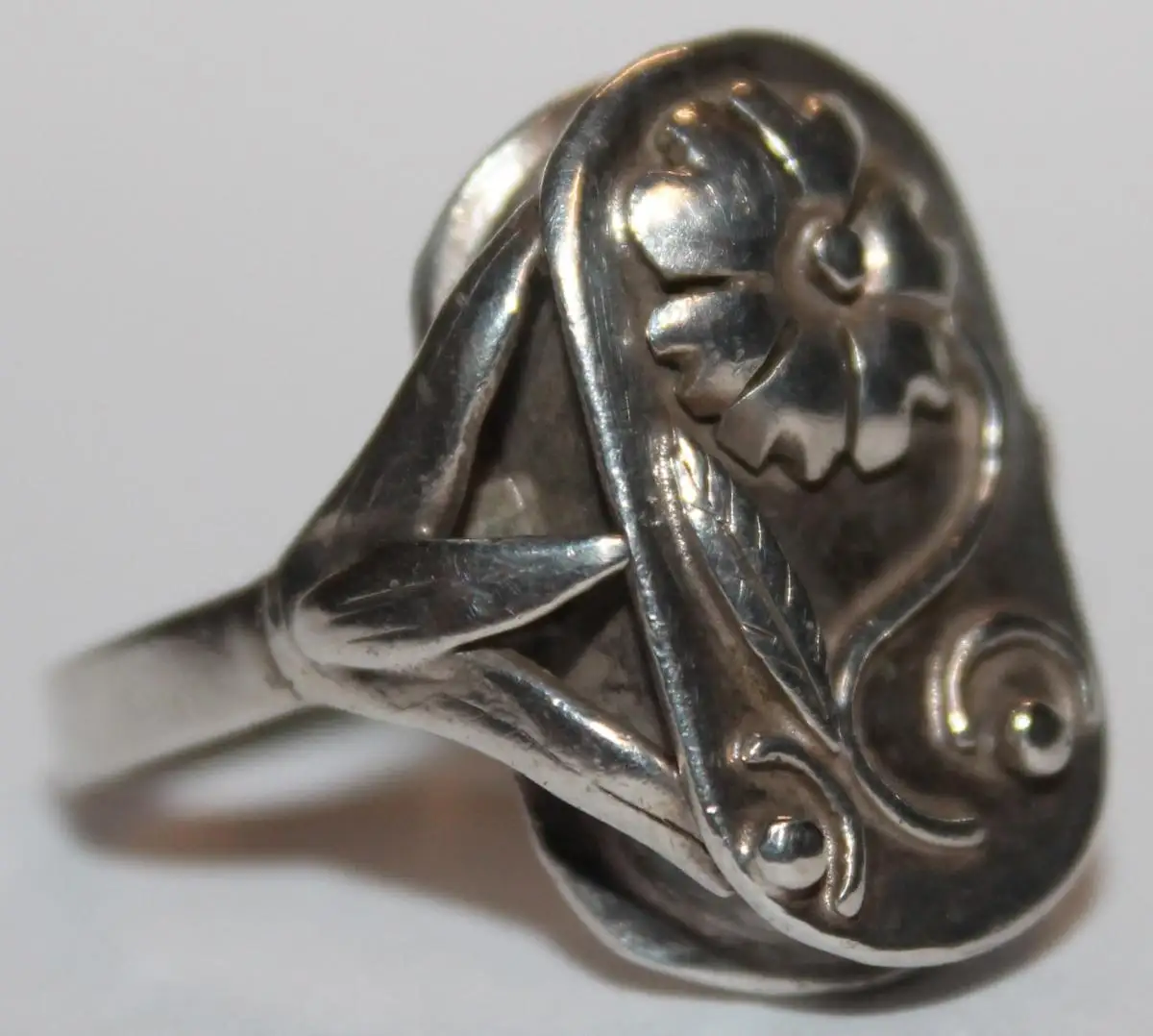 Floraler solider Biedermeier Silber Ring / Siegelring - Spätbiedermeier Antikschmuck um 1860 - Milleartifex 1