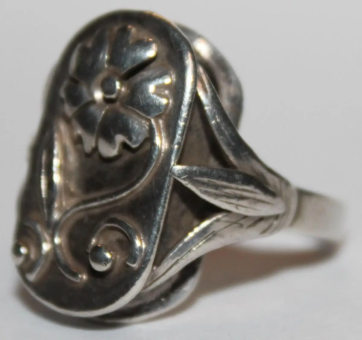 Floraler solider Biedermeier Silber Ring / Siegelring - Spätbiedermeier Antikschmuck um 1860 - Milleartifex 2