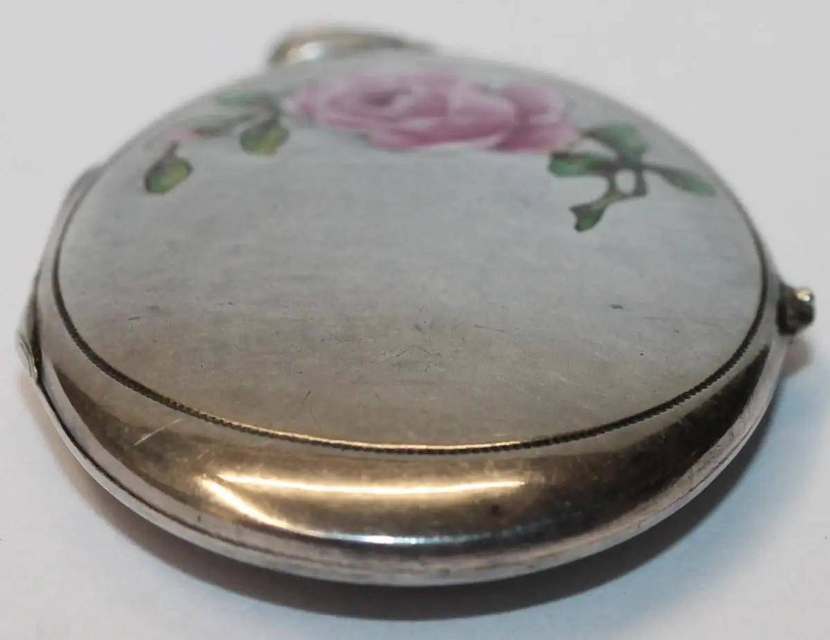Antiker Jugendstil Medaillon Anhänger mit Emaille Rose und großem FJ Monogramm um 1900 - Alpacca Antikschmuck - Milleartifex 4