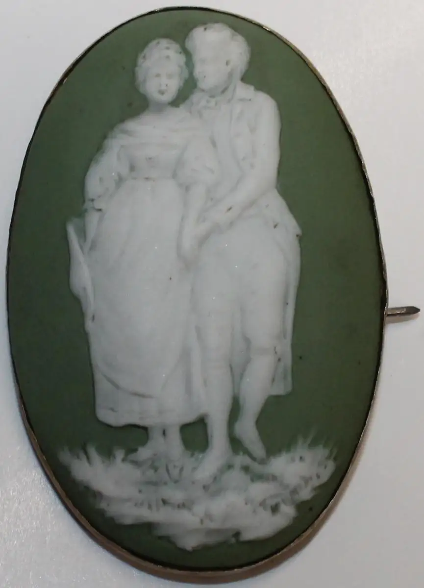 Große antike Jugendstil Kamee Brosche aus Porzellan um 1900 - Antikschmuck 0
