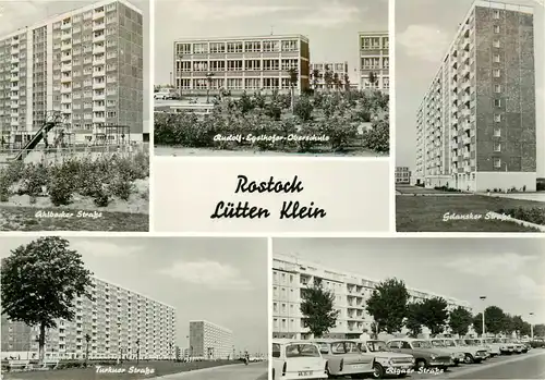 [Echtfotokarte schwarz/weiß] Rostock Lütten Klein
Ahlbecker Straße, Rudolf-Egelhofer-Oberschule, Gdansker Straße, Turkuer Straße, Rigaer Straße. 