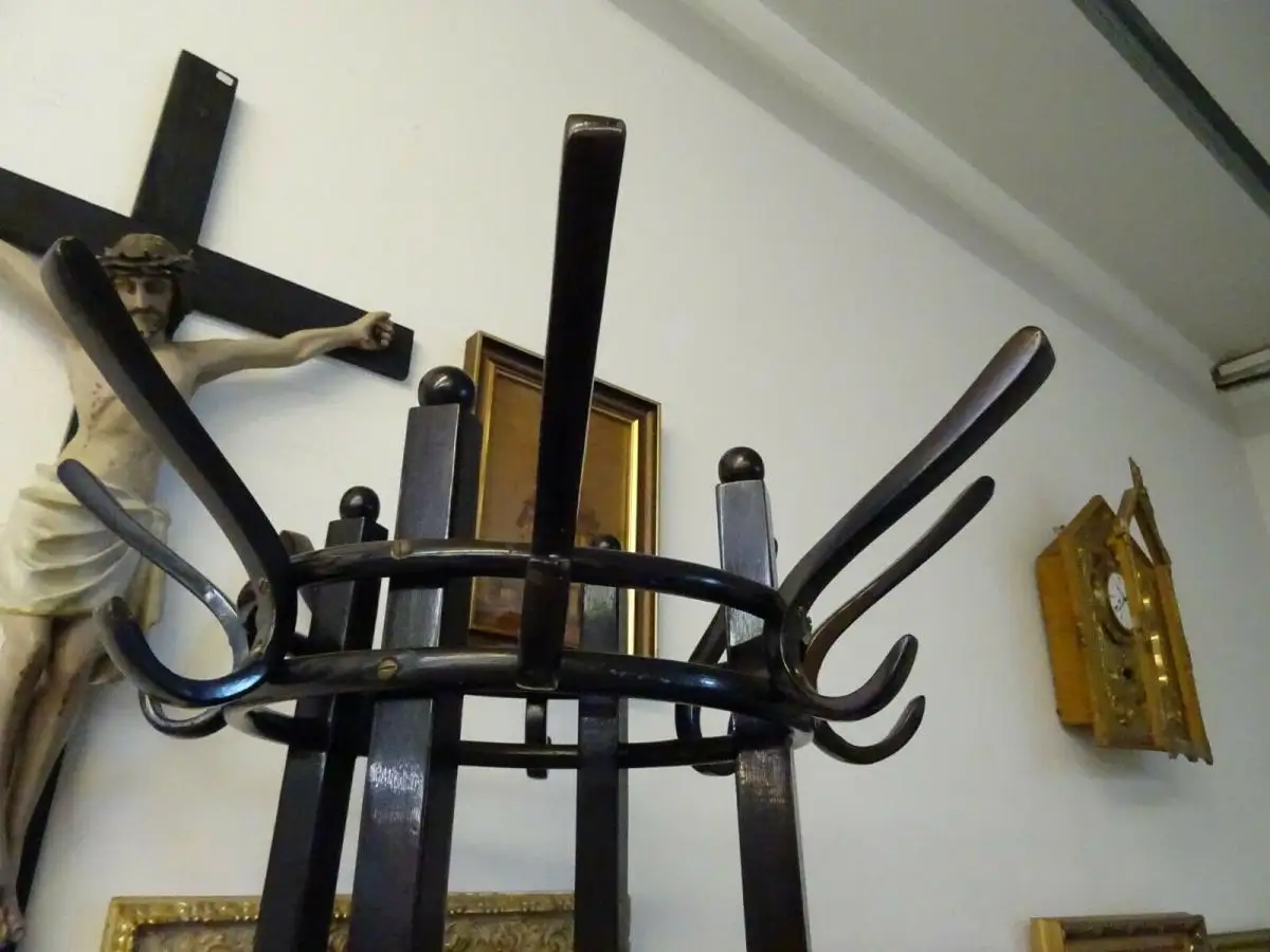 Jugendstil Thonet Kleiderständer 1
