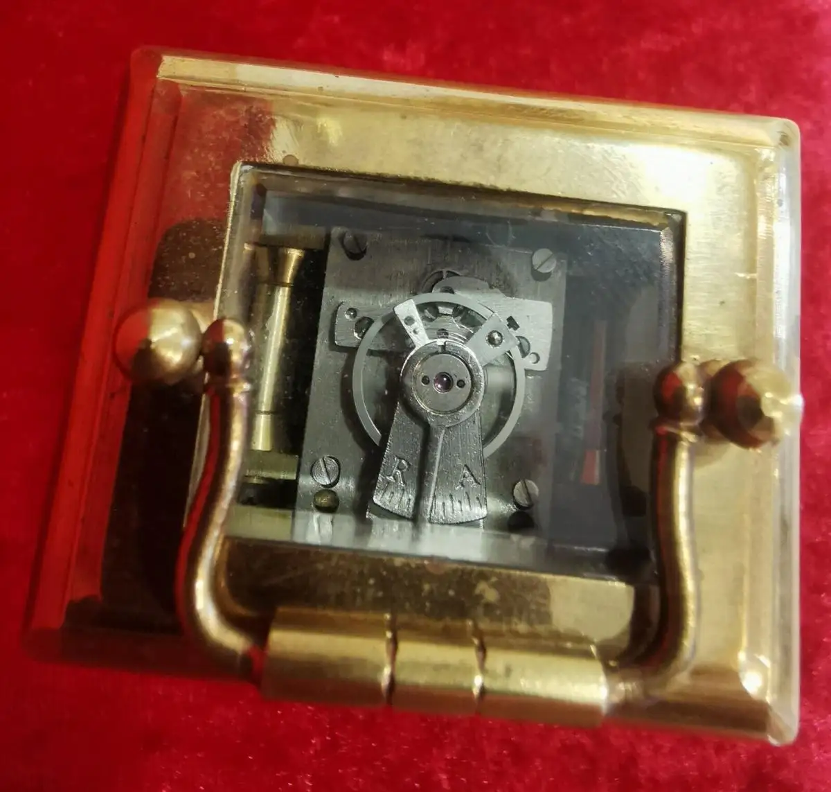 franz. Mini-Wecker mit Emaille-Malerei 4