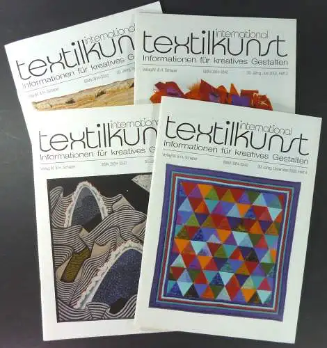 Div. Autoren: Textilkunst International. Informationen für kreatives Gestalten. Hefte 1-4 / 2002. 