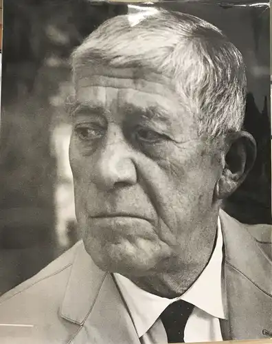 Sello, Ingeborg (1916 Oldenburg - 1982 Hamburg),, Porträt Oskar Kokoschkas nach links blickend. Fotografie auf Agfa-Brovira