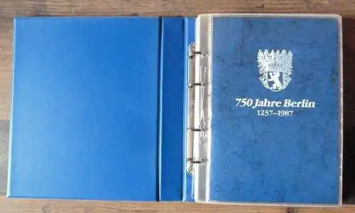 Berlin, 750 Jahren Berlin 1237- 1987  Ersttagsbriefe, Ost-West Belege.