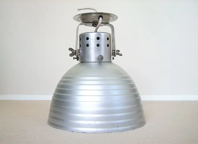 Zeiss Ikon Industrielampe Lampe Atelierlampe Bauhaus verspiegelt, Adolf Meyer 0