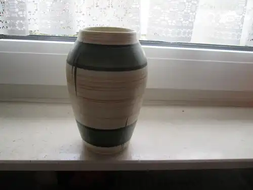 Vase aus den 50/60 iger Jahren ca.17 cm hoch