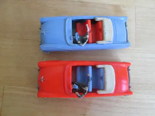 Siku Plastik Ford Fairline v 77 rot + blau
