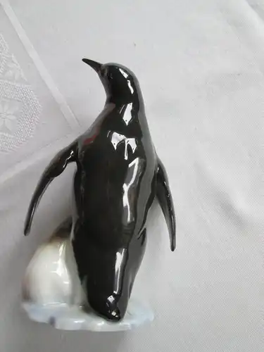Hutschenreuther Pinguin Mutter mit Kind
