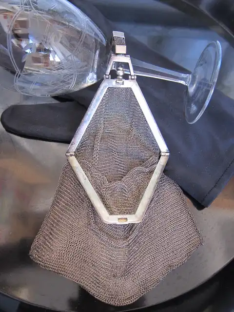 Kettentasche Handtasche Silber 800 guillochiert echter AMETHYST Cabouchon , um 1920 4