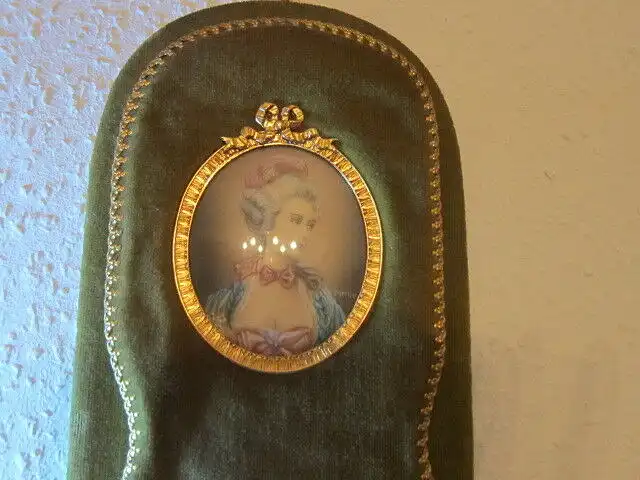 3'er-Miniaturmalerei Miniaturen,Knochen,Sign.Mary uA,Bronce Samtrahmen RAR ANTIK 1