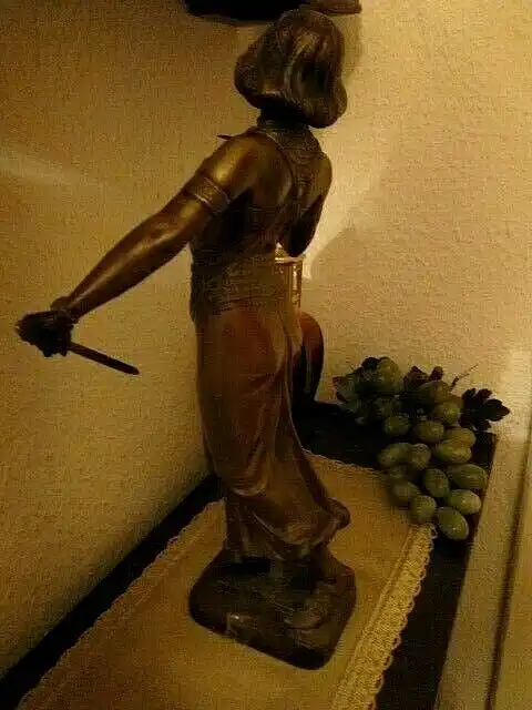 Original JAEGER Broncestatue 