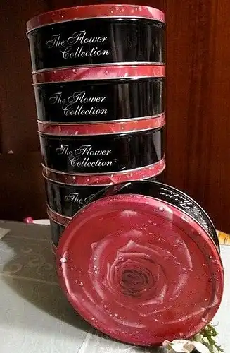 7 KEKSDOSEN "The Flower Collection" ROSE Pink Brombeer ROT Schwarz rund Metall