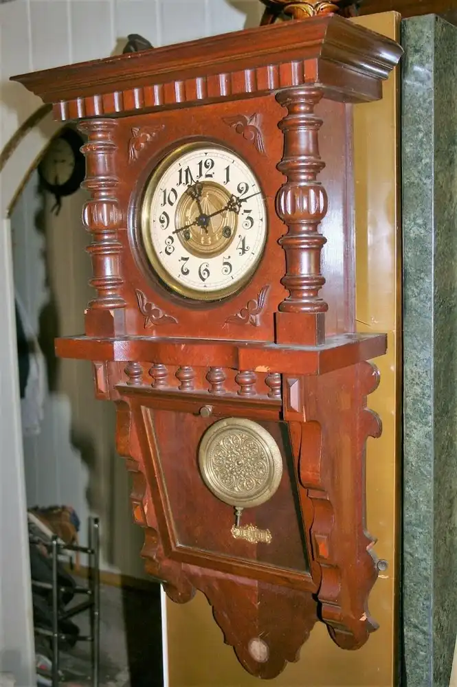 (X8) Freischwinger 2