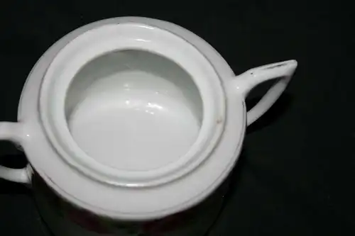 Zuckerdose-Rosendekor