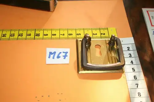 (M67) Möbel-Beschlag