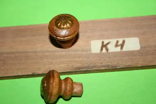 (K4) 2xMöbelknauf