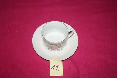 (19)  Tasse-Rosendekor