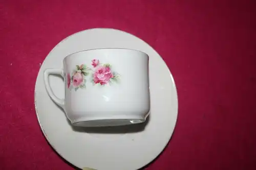 (19)  Tasse-Rosendekor