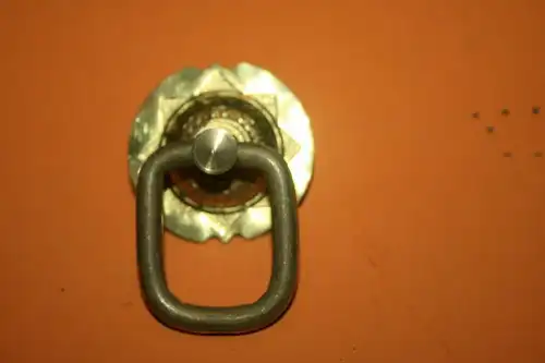 (M63)  Möbel-Beschlag