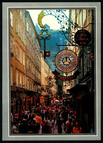 AK   Salzburg : Getreidegasse ..... [ D589 ]